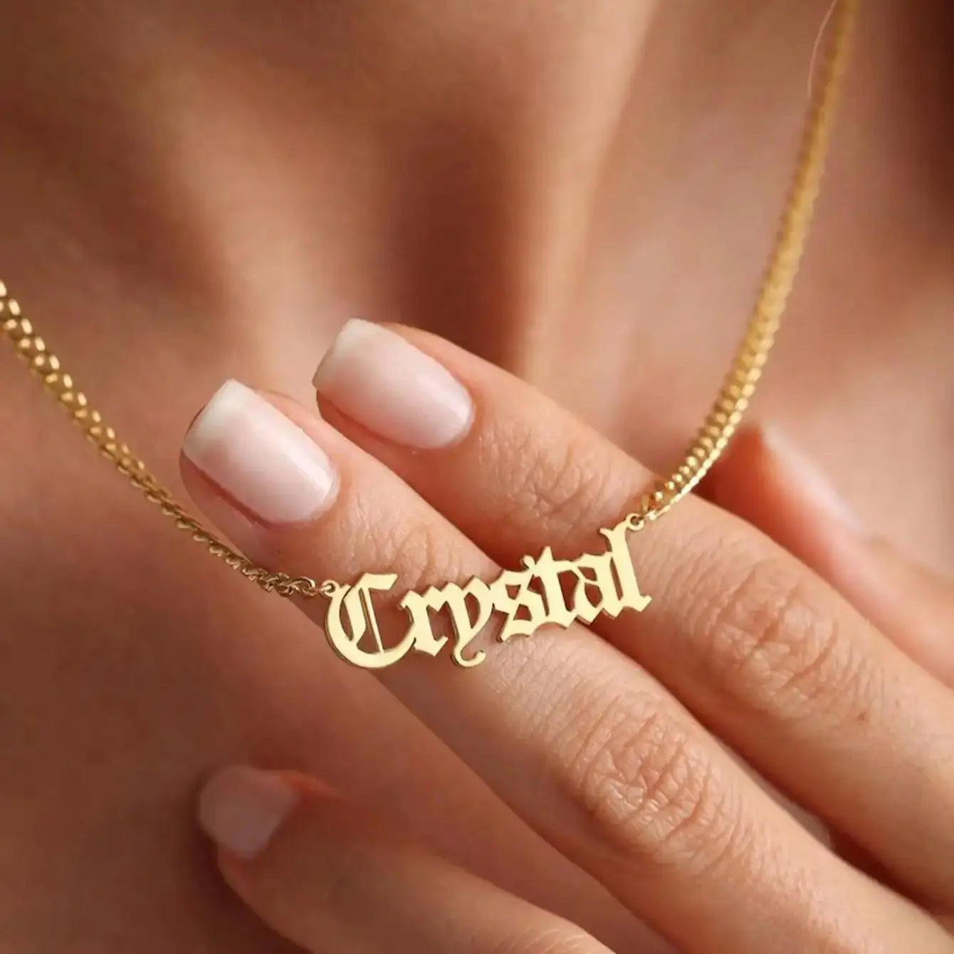 Personalized 18K Gold Name Necklace – Custom Gothic Font with Curb Chain - Image 2