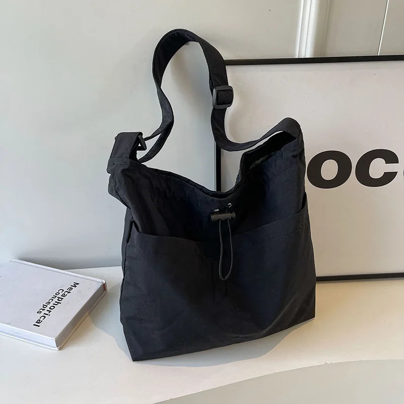 Large-Capacity Nylon Tote Crossbody – All-in-One Commuter Shoulder Bag - Image 6